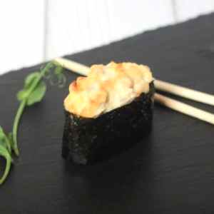 Гункан Магура запеченый