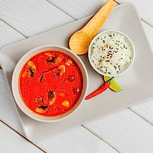 Том Ям с курицей 300/60гр