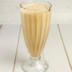 Молочный коктейль с топпингом 330 мл